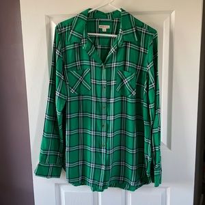 Green plaid longsleeve shirt size L